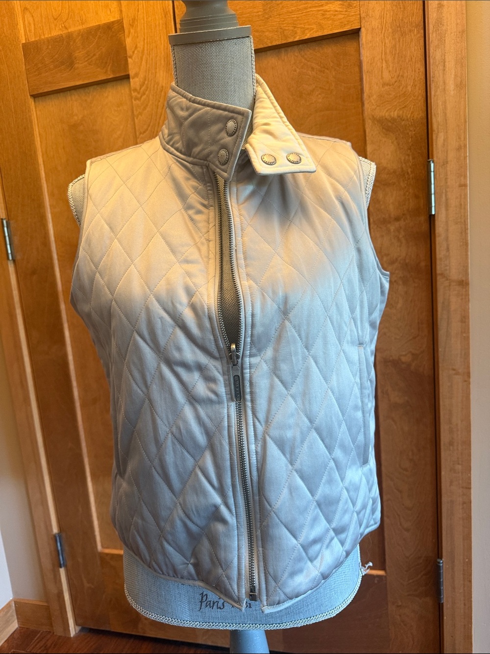 Lauren Ralph Lauren Quilted Sleeveless Vest Reversible Cream and Silver sz MP